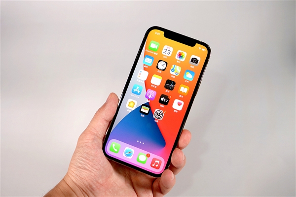 威远苹果手机维修分享iOS 14.2修订版已到，专属iPhone 12系列 